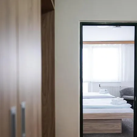 B&B Hotel University Brno ホテル ブルノ