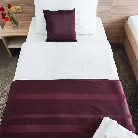 Отель B&B Hotel University Brno