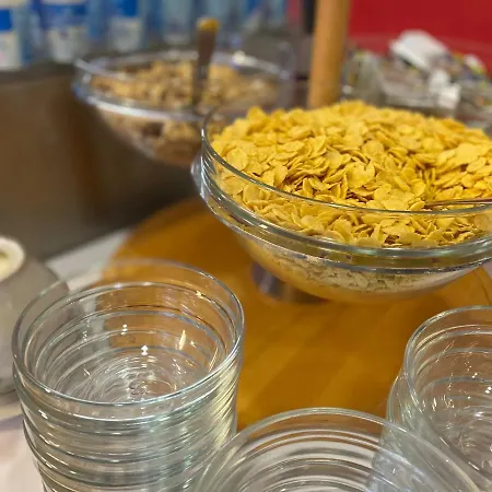 B&B Hotel University Brno 3* ブルノ