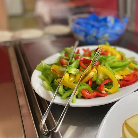 B&B Hotel University Brno 3*